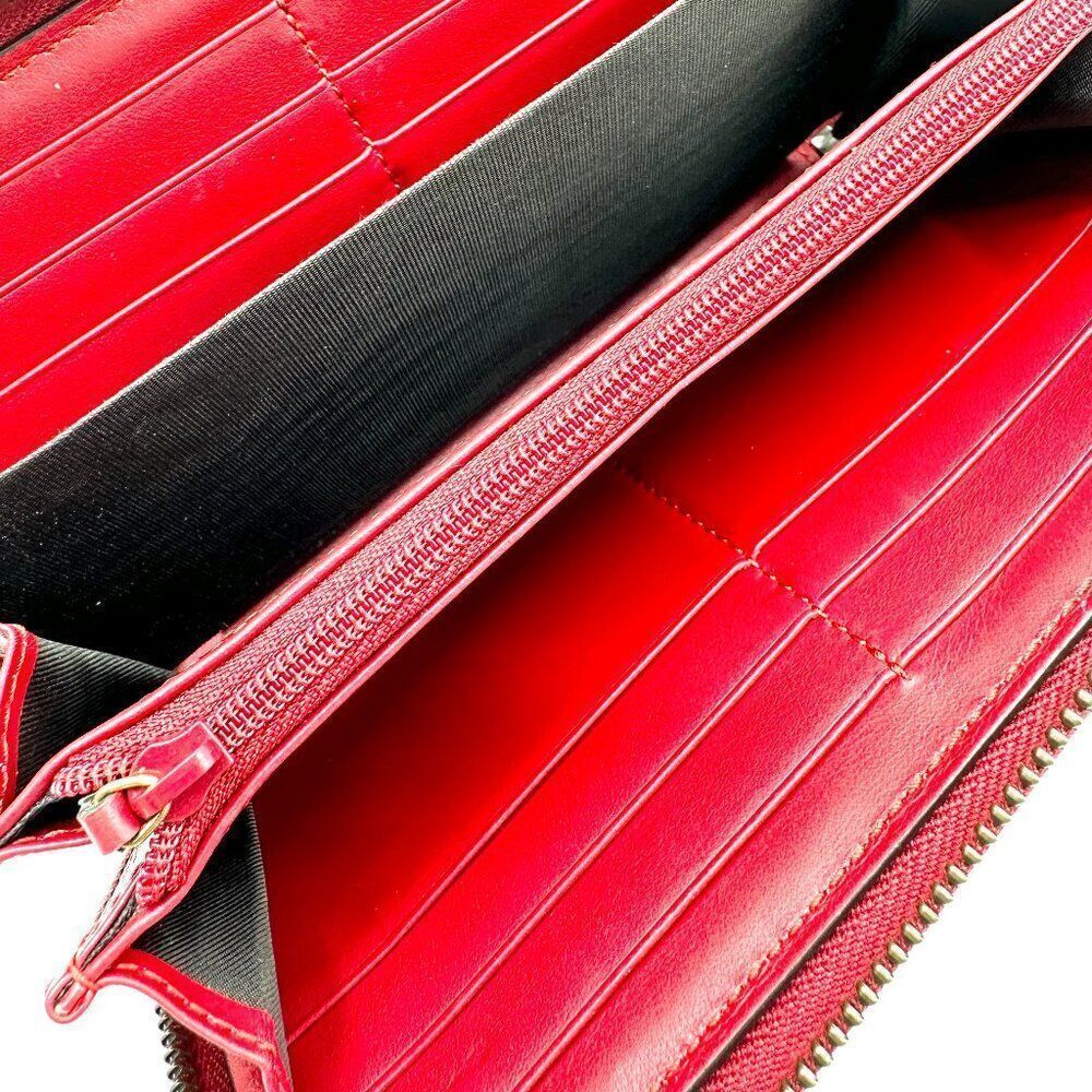 Gucci Red Chevron GG Marmont XL Zippy Long Wallet - Picture 8 of 8